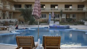 grand hotel 2178413 1920 16 9 aspect ratio default 0 da39