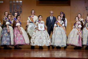 Estas son las comisiones premiadas en la XVI Gala de la Solidaridad y la Igualdad Fallera 53 Mediana