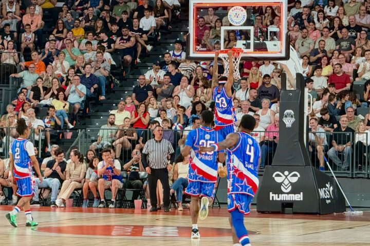Harlem Globetrotters Roig Arena 1 scaled 1