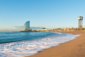 L 101325 las 12 playas de espana que han perdido este ano su distintivo de bandera a