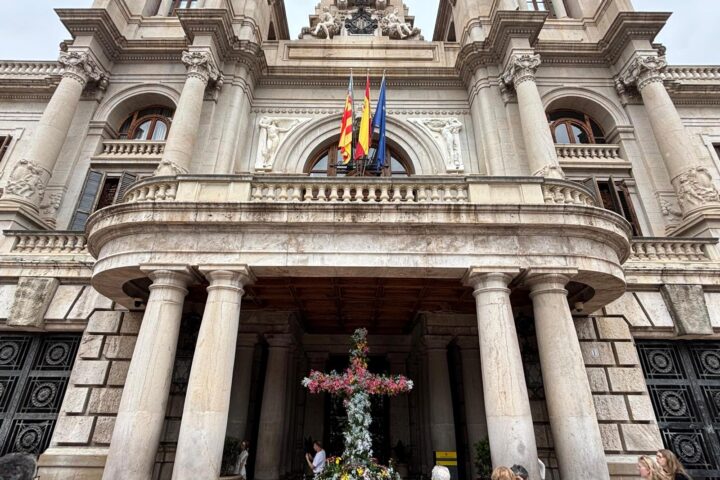 La Cruz de Mayo del Ayuntamiento 2 1