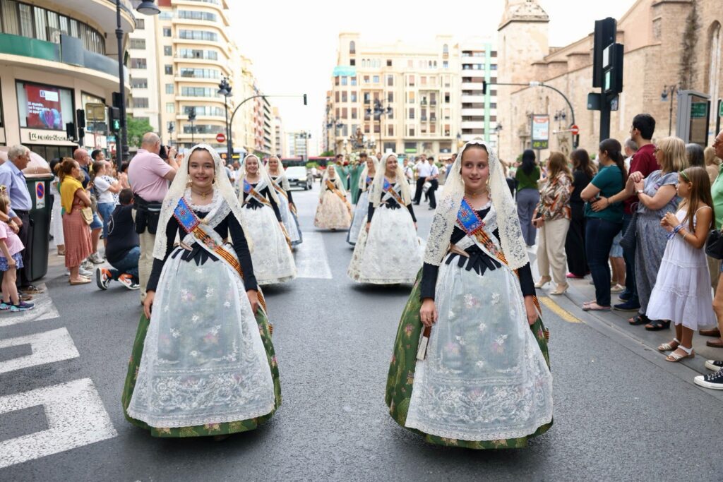 los ninos de la calle San Vicente 12