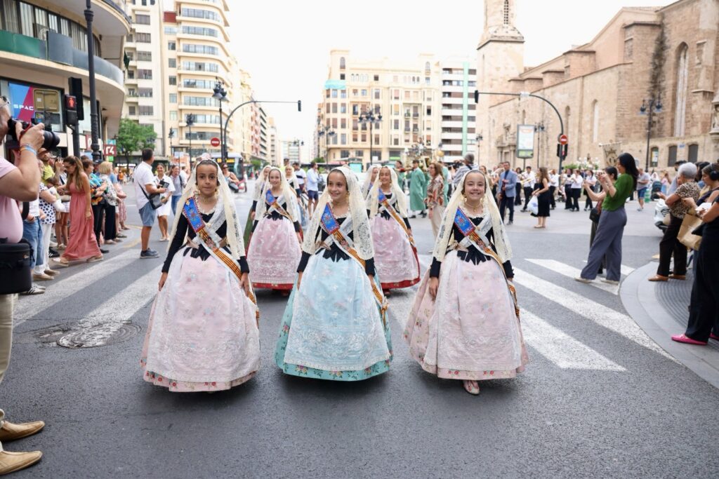 los ninos de la calle San Vicente 21
