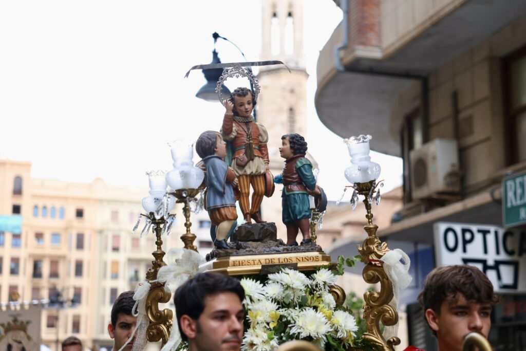 los ninos de la calle San Vicente 23