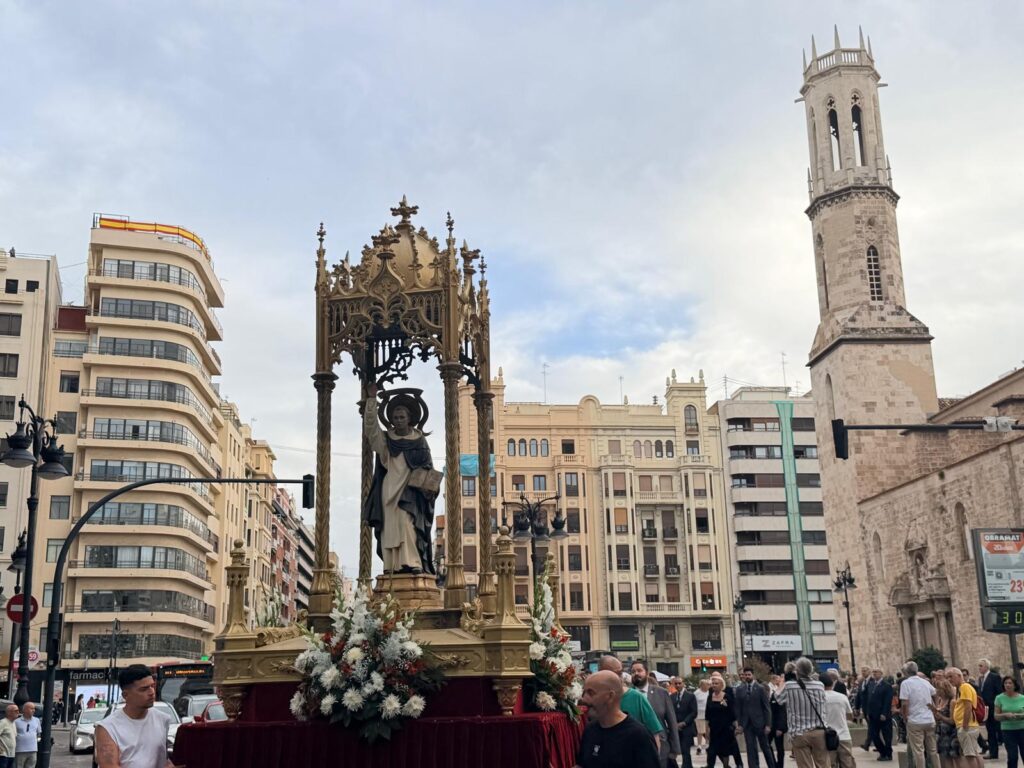 los ninos de la calle San Vicente 54