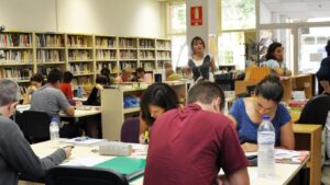 0506 Biblioteca Benimaclet Carola Reig