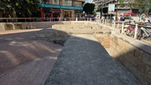 0722 Portal dels Jueus. Valencia renovara la senalizacion del historico Portal dels Jueus 2