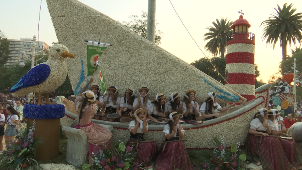 'I una vela llatina en el mar' conquista la Batalla de Flores 2026 y se lleva el máximo galardón 69 Batalla de flores 2026 18 Mediana 1