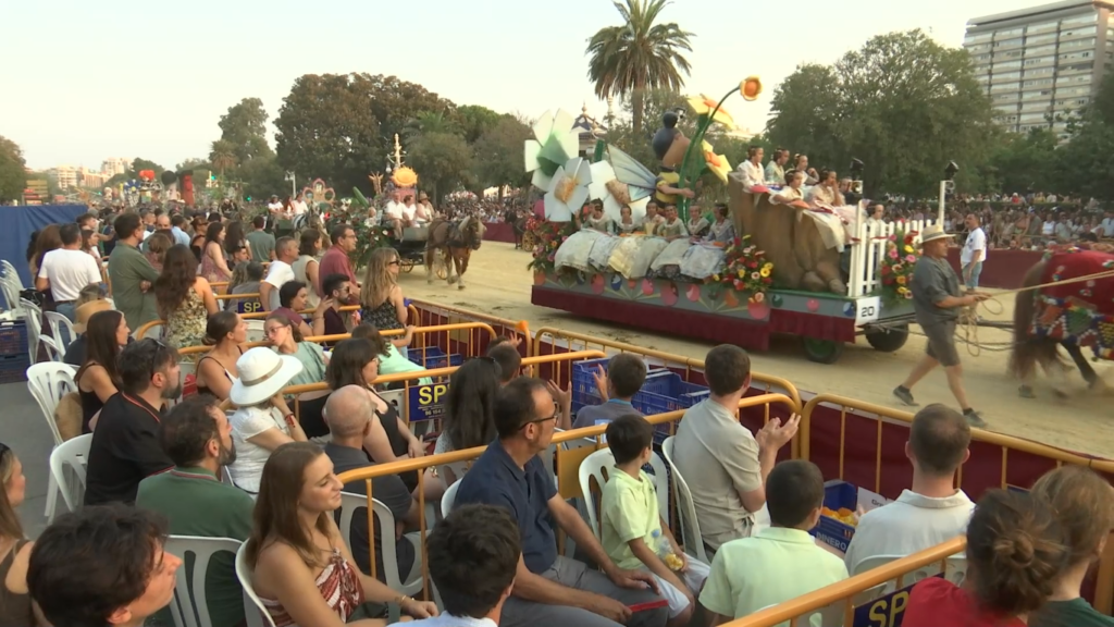 'I una vela llatina en el mar' conquista la Batalla de Flores 2026 y se lleva el máximo galardón 25 Batalla de flores 2026 23 Mediana