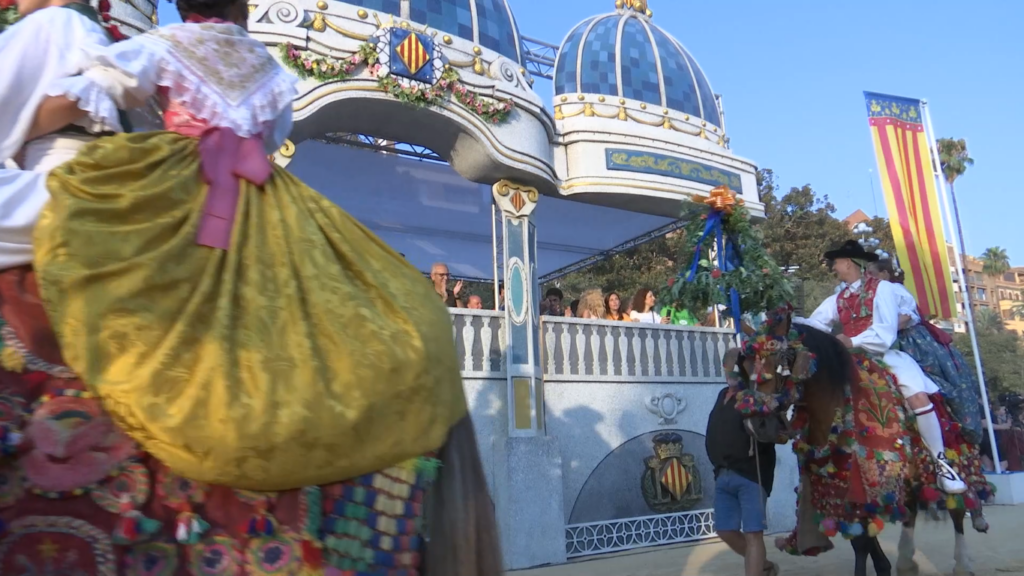 'I una vela llatina en el mar' conquista la Batalla de Flores 2026 y se lleva el máximo galardón 27 Batalla de flores 2026 31 Mediana