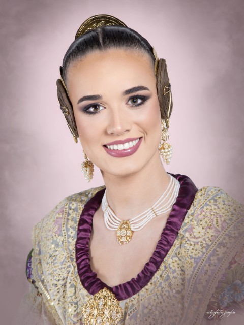 Estas son las 26 candidatas a Falleras Mayores de Valencia 2027 4 Alejandra Blanco Beltran 325 Falla Avinguda Mestre Rodrigo General Aviles – Sector Campanar Pequena