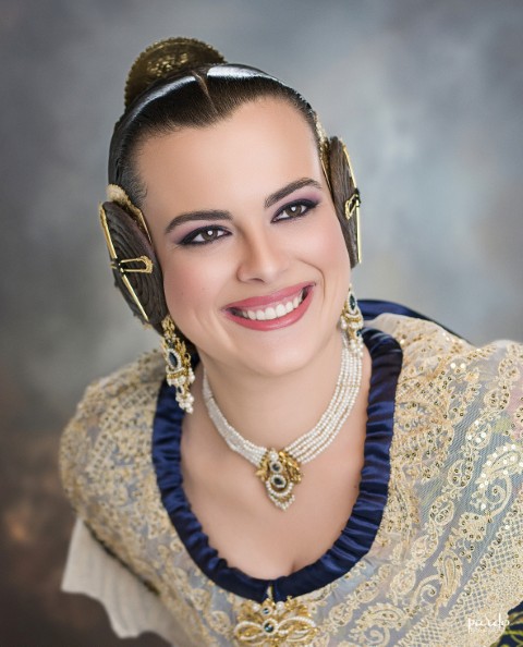 Estas son las 26 candidatas a Falleras Mayores de Valencia 2027 11 Maria Ruiz Such 330 Falla Vicent Sancho Tello Xile – Sector Pla del Reial Benimaclet Pequena
